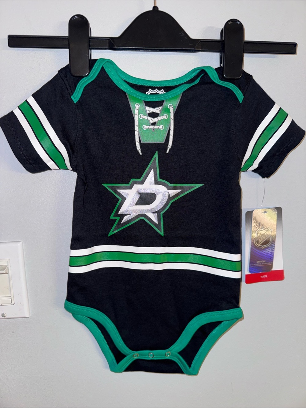 Dallas Stars Infant One-Piece Bodysuit - Black/Green NHL